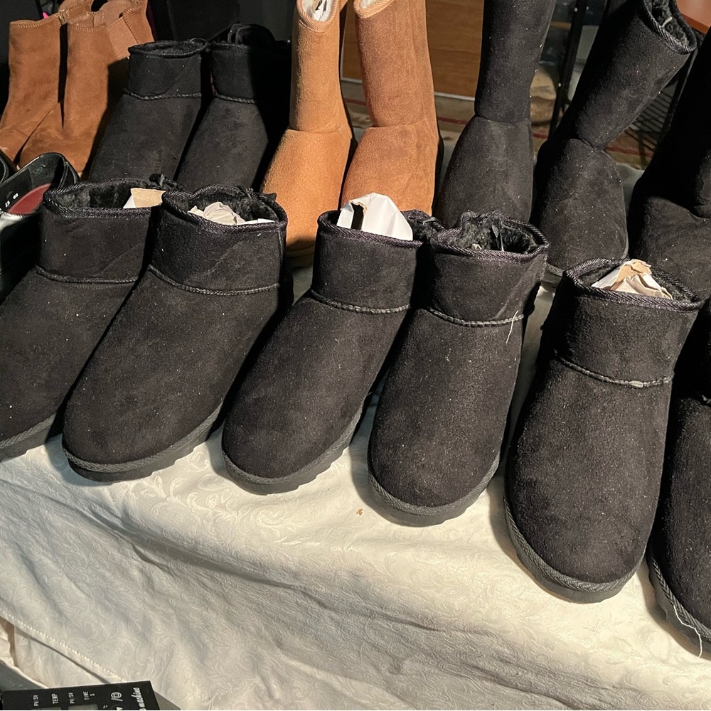 Black Suede Ankle Boots New
Brown Suede Ankle Boots 
Size 7’8’9’10 $14 each new